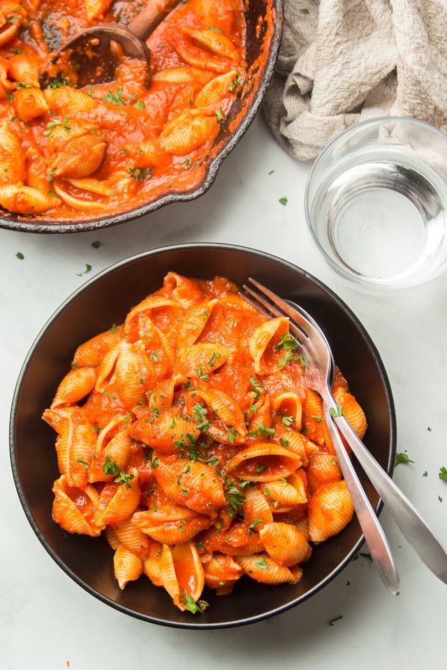 Whip Up Creamy Dairy-Free Roasted Red Pepper Sauce in 5 Minutes